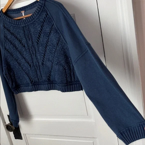 FREE PEOPLE SWEETNESS CROPPED SWEATSHIRT - Picture 4 of 10